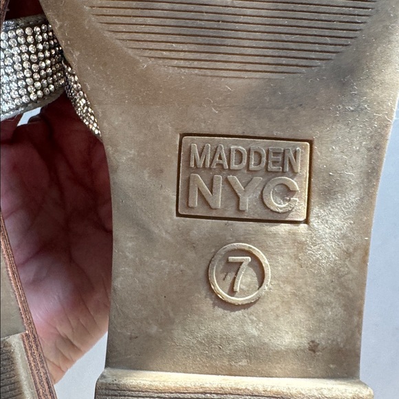 Madden NYC Sparkle Slide on sandals flats Womens 7 Hermes style dressy Fun - Picture 8 of 11